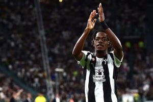 跟队记者：尤文考虑为姆班古拉加入转售分成条款，很可能10%左右