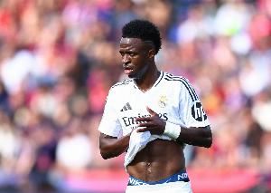 科贝记者：皇马等待维尼修斯度假归来续约，未收到沙特报价的通知