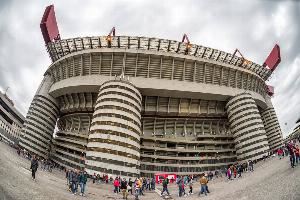 米兰市长：圣西罗出售截止日期是11月10日，审批将从7月推迟到9月