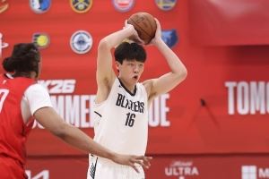 队记：夏联不是大个子的舞台 但杨瀚森展示了所有你想看到的东西