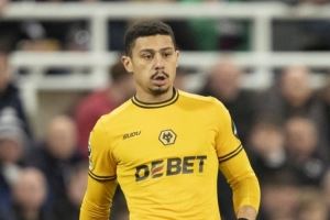 记者：尤文再次问价特林达德，但狼队坚决不卖&除非有疯狂的报价