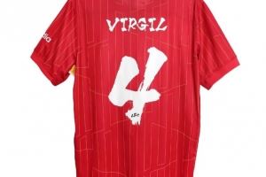 利物浦vs横滨水手将穿特别版球衣，球衣名字号码灵感来自书法艺术