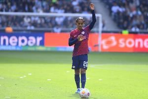 记者：切尔西准备正式报价西蒙斯，与莱比锡的谈判进展积极