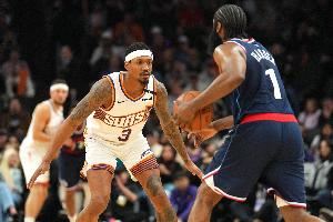 韦德：哈登是个卓越的领袖 新赛季快船绝对能掀起风暴