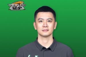 🎂带领辽宁男篮走向更多的胜利！祝杨鸣40岁生日快乐！🎂