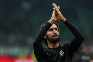 法媒：AC米兰仍在寻求解决阿德利的去留问题，可能去土耳其或希腊