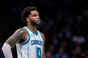 小桥谈背靠背：必须放下今天的结果为拿下明天的比赛做好准备